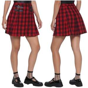 Hot Topic Size Medium Plaid Pleated Buckle Mini Skirt Grunge Gothic Academia